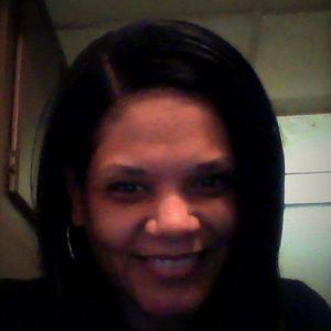 Meet your Posher, Ebette